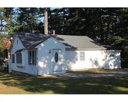 4 Edwards Ave, Westford