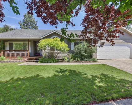 7212 N Old Fort Ct, Spokane