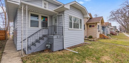 317 Englewood Avenue, Bellwood