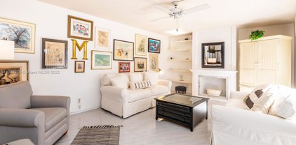 564 Springdale Cir, Palm Springs