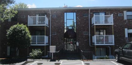 27 Hosmer St Unit 1, Marlborough