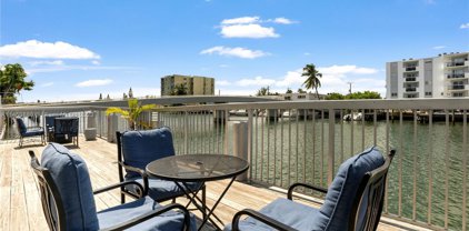 8080 Tatum Waterway Dr Unit #8, Miami Beach