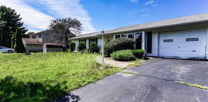 10 Corey Drive, Peabody