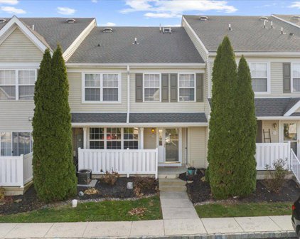 220 Flagstone Rd Unit #6, Chester Springs