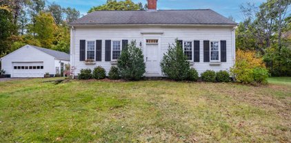 324 Chapin Rd, Hampden