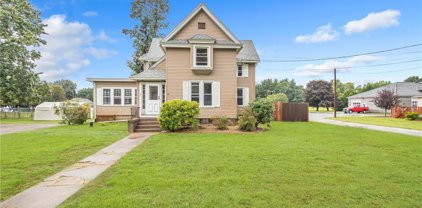 22 Main Street, East Windsor