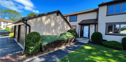207 Charlesgate  Circle, Amherst-142289