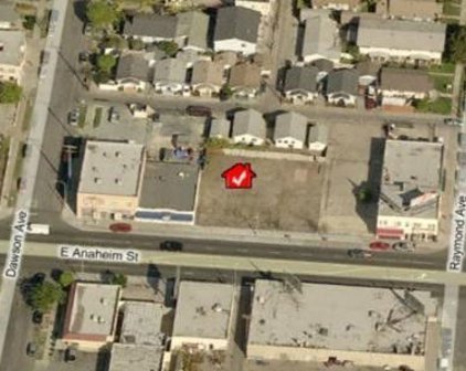 2215 E Anaheim St, Long Beach