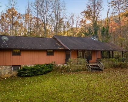 713 Mill Creek Rd, Pigeon Forge