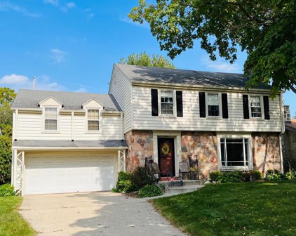 2230 Menomonee River Parkway, Wauwatosa