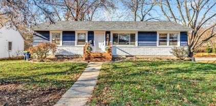 4824 NE Chouteau Drive, Kansas City