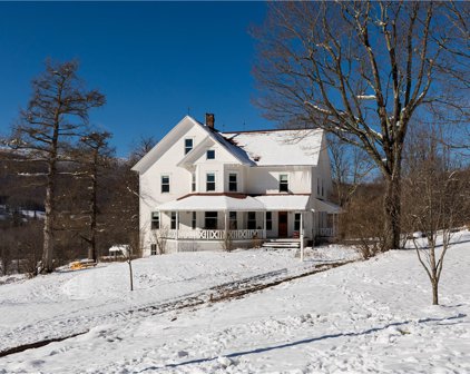 379 Mead Road, Middletown