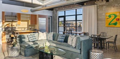 1534  17th St Unit 205, Santa Monica