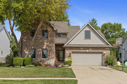 24516 States Lane, Shorewood