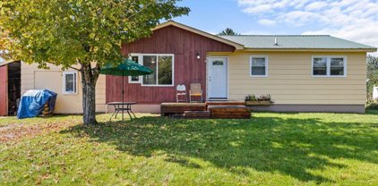 8 Learned Drive, Westford