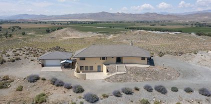 121 Bowman Ln, Yerington