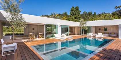 1106 N Hillcrest Rd, Beverly Hills
