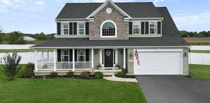 141 Independence Ct, Centreville