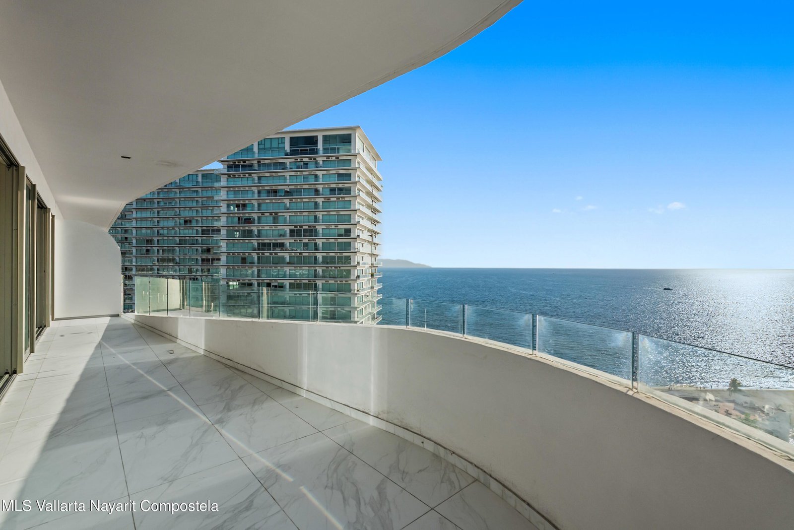 2485 Blvd Francisco Medina Ascencio Unit 17D, Puerto Vallarta, JALISCO N/A — Playa de Oro