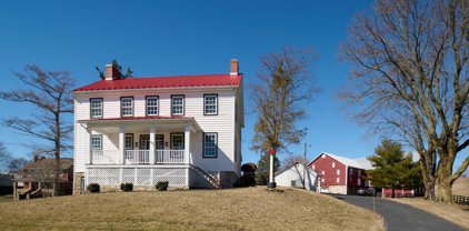3391 Shingletown Rd, State College