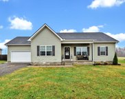 190 Parker Dr, Bradyville image