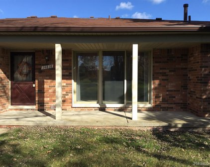 14818 DEXTER, Shelby Twp