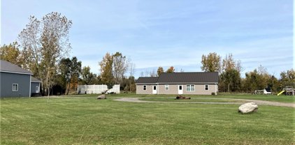 9801 Town Line Road, Somerset