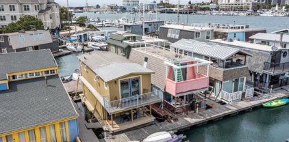 2394 Mariner Square Dr B4, Alameda