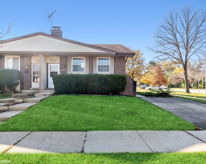 1403 E Lillian Avenue, Arlington Heights