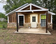 106 N Price St, Troup image