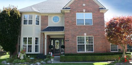 39230 Worthington, Harrison Twp