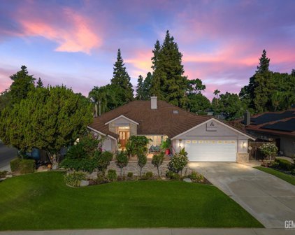 2609 Oak Crest, Bakersfield