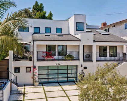 3227 Shelby Drive, Los Angeles