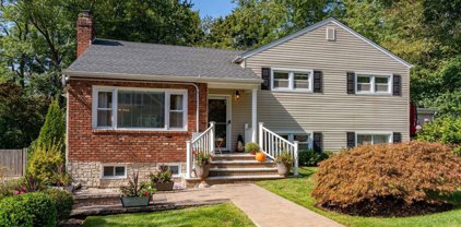 580 Park Avenue, Huntington