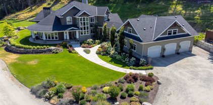 5051 Paradise Valley Drive, Peachland
