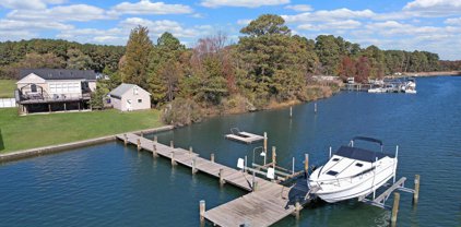 1715 Little Creek Rd, Chester