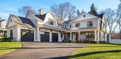 6 Juniper Pl, Lexington