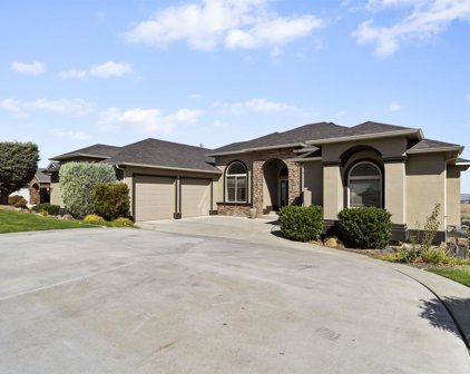 1348 White Bluffs Street, Richland