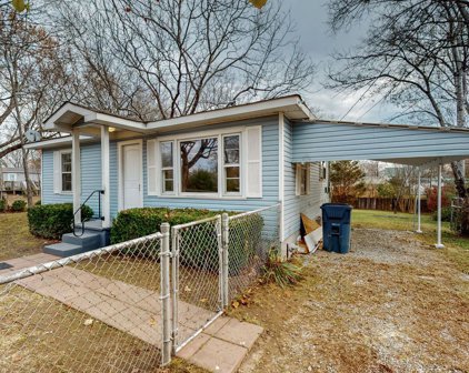 111 Charlotte St, Hohenwald