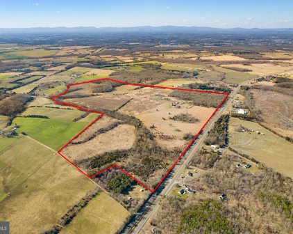 12394 Marsh Rd, Bealeton