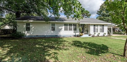56 Old Depot Road, Farmington