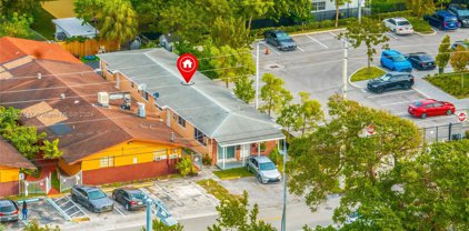 135 Se 5th St, Hallandale Beach