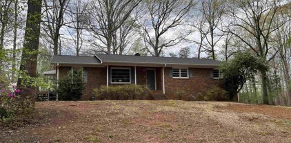 39 Annandale Dr, Boiling Springs