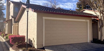 2058 Eucalyptus CT, Santa Clara