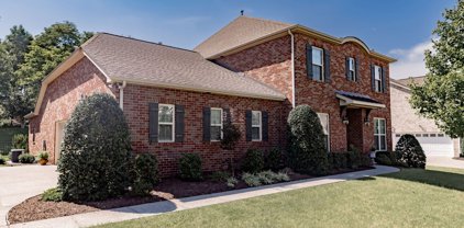 145 Sandpiper Cir, Hendersonville