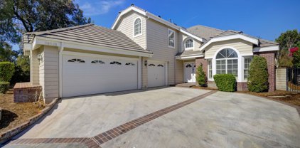 26520  Mistletoe Ct, Santa Clarita