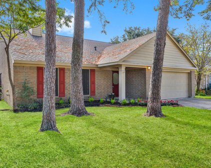 8811 Village Hills Drive, Spring