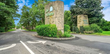 289 Lake Pointe Dr Unit #289, Middle Island
