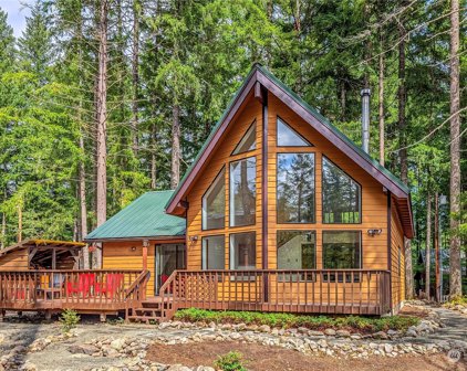 213 Crescent Beach Drive, Packwood