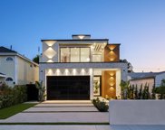 3533  Rosewood Ave, Los Angeles image